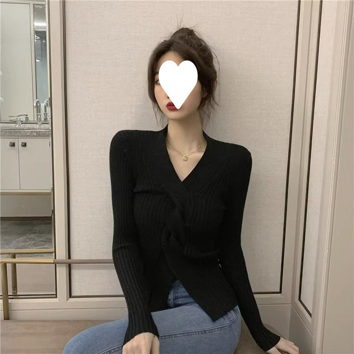 Japanese  V-neck Sweater Waist Trimming Short Top