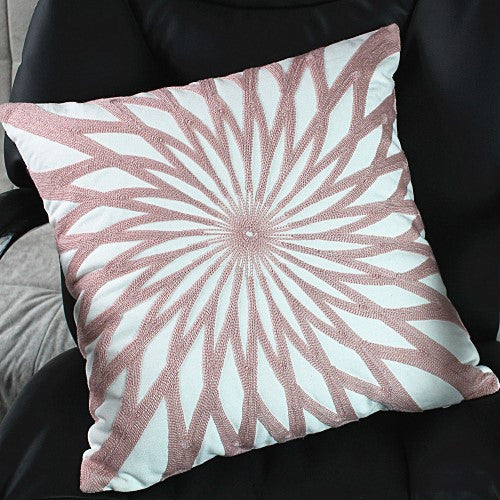 Three-dimensional embroidered pillowcase